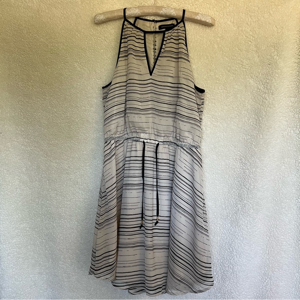 Banana Republic Sleeveless Dress